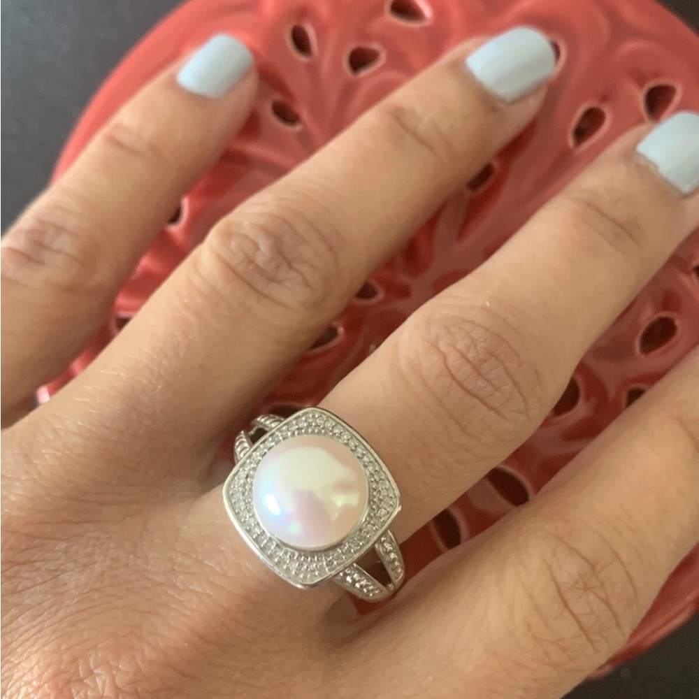 Honora Freshwater Cultured Pearl And 1/10 Ct Tw Diamond Ring
NWOT